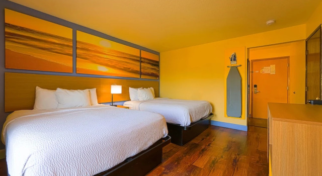 Четырёхместный номер Standard с балконом Coastal Inn by OYO Lincoln City - Oregon Coast Hwy