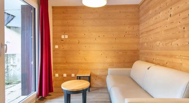 Mountain Lodging With Private Balcony, Забронировать Апартаменты/квартира Сен-Коломбан-Де-Виллар Ле Сибель