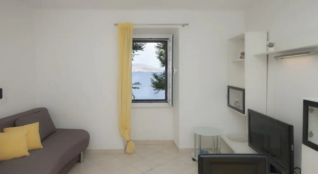 Apartment Baska, Varaa Huoneisto Hotellit Kvarner Islands uima-altaalla, Uima-allas