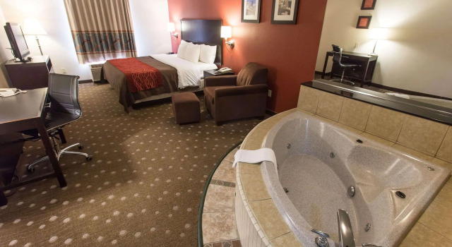Двухместный номер Business Comfort Inn Pittsburgh Crafton