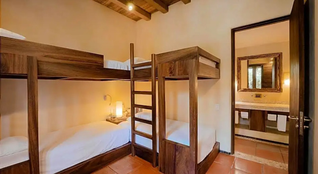 Семейный люкс Hotel Las Palmas