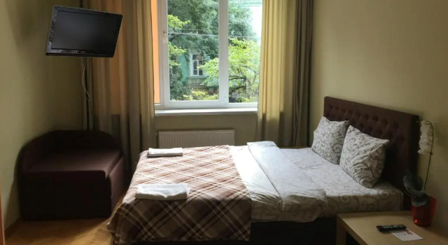 Четырёхместный номер Classic Lviv Euro Hostel