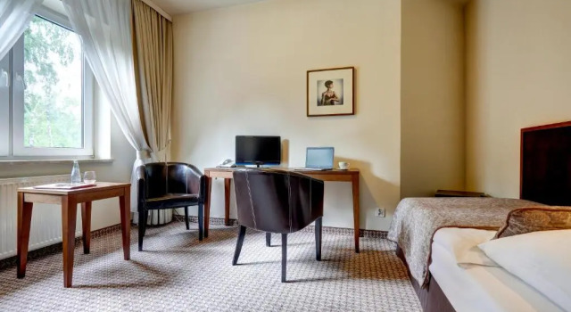 Номер Standard Hotel Afrodyta Business & Spa