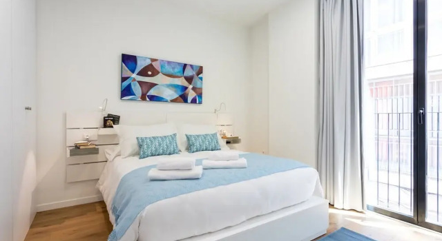Bright & Cozy 1 Bd Apartment in Prime Location. Trinidad, Забронировать Апартаменты/квартира Гранада Granada Province, рядом с Музей народных традиций и искусств Los Tiros de Granada