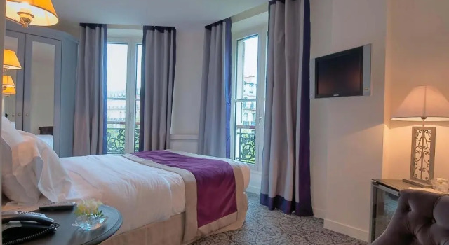 Двухместный номер Standard Hotel Cluny Square
