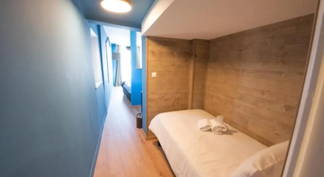 Standart üç kişilik oda Villa Arena Hotel