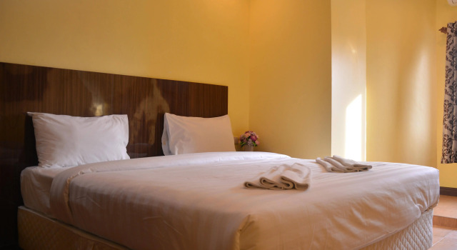 Taj Place Residency, Забронировать Отель Отели Паттайя с парковкой, рядом с Пляж Паттайя, Парковка
