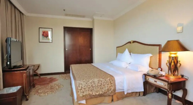 Двухместный люкс Deluxe Fuzhou Meilun Hotel
