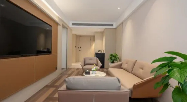 Люкс Meihao Li Zhi Hotel (Dali Lake Park High-Speed Rail Station Branch)