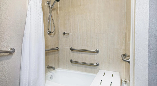 Двухместный номер Standard Wyndham Houston Sugarland
