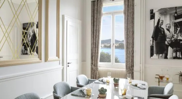 Люкс The Ritz-Carlton Hotel de la Paix, Geneva
