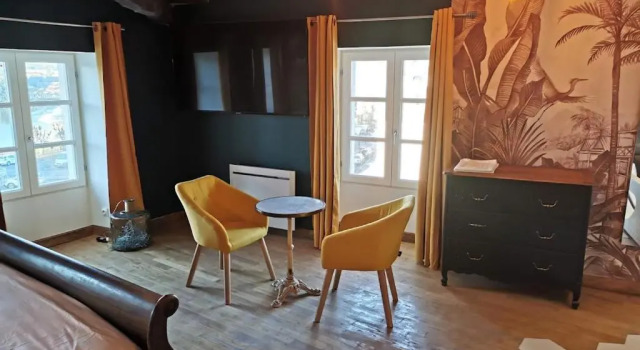Люкс Centre Confolens studios climatisés