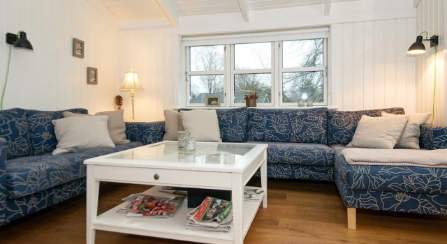 Elegant Holiday Home in Ebeltoft With Sauna, Забронировать Отель Эбельтофт 