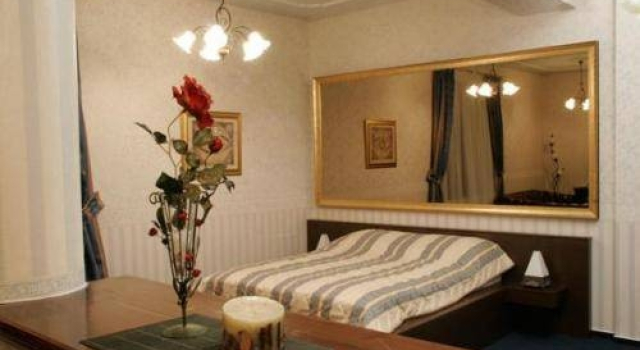 Hotel & Restoran Dvorac Gjalski, Забронировать Отель Отели Croatian Zagorje 4 звезды, 4*