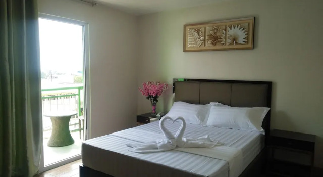 Номер Executive Meaco Royal Hotel - Batangas City