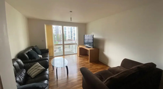 Stunning 1-bed Apartment in Birmingham, Varaa Huoneisto Asunnot kohteessa Merseyside, Huoneisto