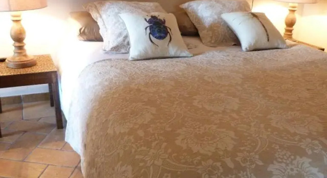 Номер Deluxe Dalt Vila