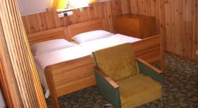 Apartment Pavla With 3 Bedrooms and 1 Bathrooms