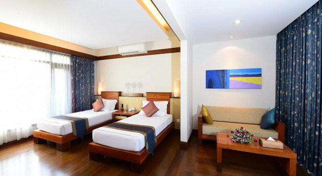 The Thingaha Nay Pyi Taw, Prenota Hotel Hotel a Naypyidaw Union Territory con parcheggio, Parcheggio