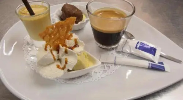 Hôtel Restaurant Alios, Varaa Hotelli Bas-Mauco 