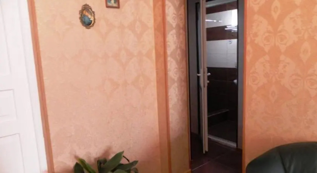 Tinikos Guest House