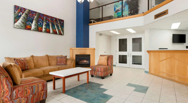 Travelodge by Wyndham Windsor