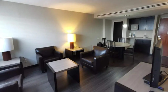 Полулюкс Deluxe Altavista Hotel
