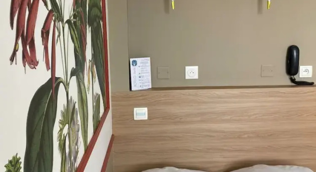 Номер Standard Hotelo Lyon Charité