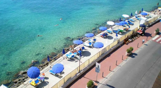 Двухместный номер Economy с балконом и с видом на море Hotel Shelley e delle Palme, BW Signature Collection