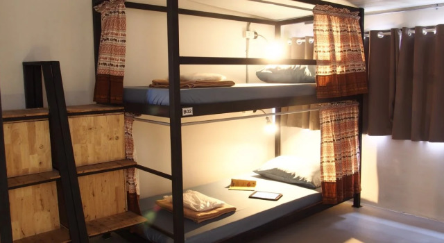 D-hub Hostel