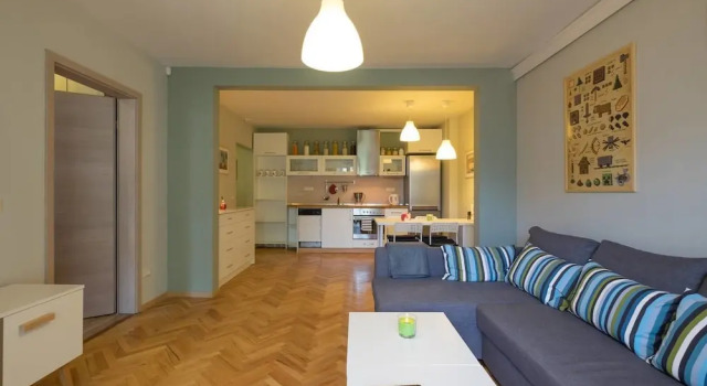 Fm Premium 1 Bdr Apartment Funky Design, Varaa Huoneisto Sofia Vitosha, lähellä Lake Ariana