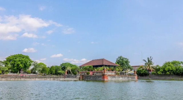 Tnc Residence by Oyo Rooms, Забронировать Отель Отели Матарам с парковкой, рядом с Lombok Epicentrum Mall, Парковка