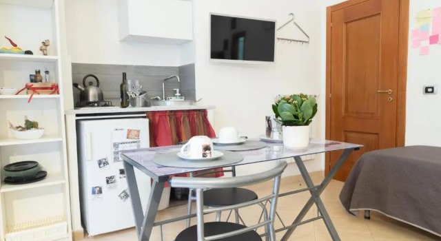 Neapolitan-Style Apartment