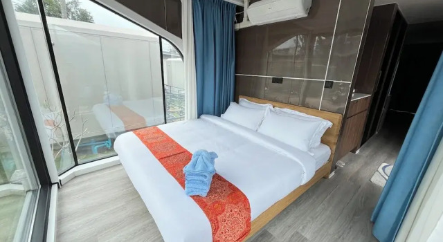 Студия Deluxe с видом на бассейн Space House Hotel Phuket