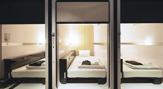 First Cabin International Hawaii, Boek Hotel Honolulu Oahu