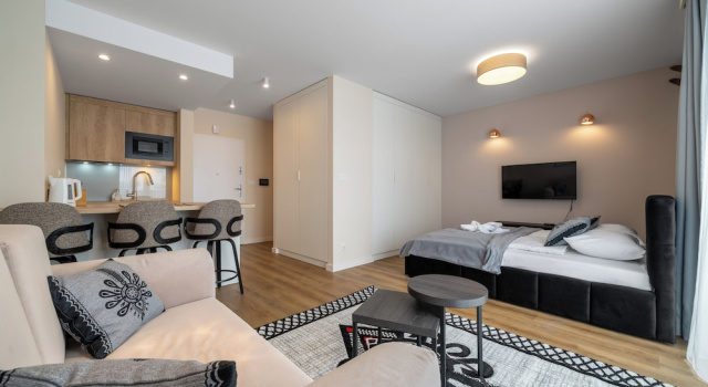 Люкс с балконом RentPlanet - Apartamenty Zakopiańskie II