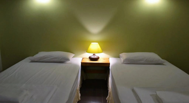 Phuket Campground, Забронировать Кемпинг Май-Кхао-Бич остров Пхукет