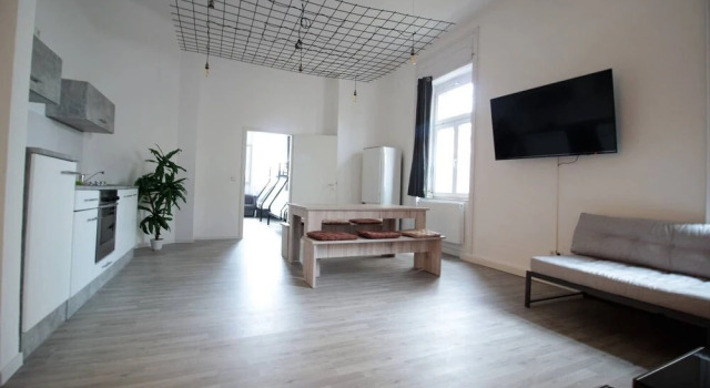 Geräumiger Altbau für große Gruppen