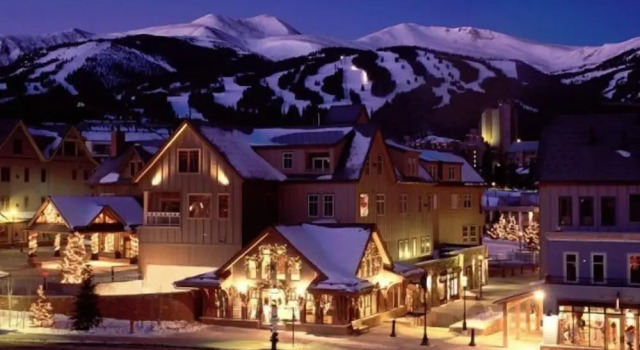 Номер Standard с балконом Perfectly Placed 2 Bedroom Vacation Rental in Historic Downtown Breckenridge with Access to Hot Tub and Pool