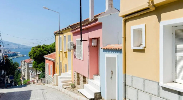 Iconic Stone Houses