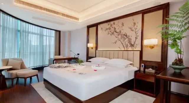 Люкс Deluxe Huaer International Hotel