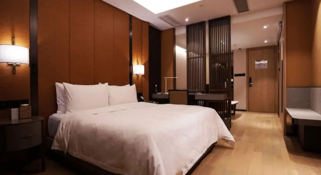 chongqing kuanrong luxry suit hotel, Buchen Sie Hotel 3-Sterne-Hotels in Chongqing, 3*
