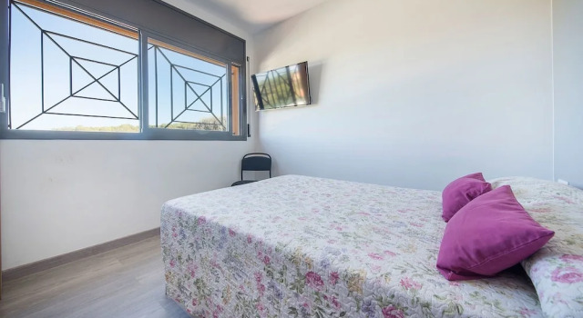 R75 Julius house with pool, Prenota Villa Valldemar Catalogna