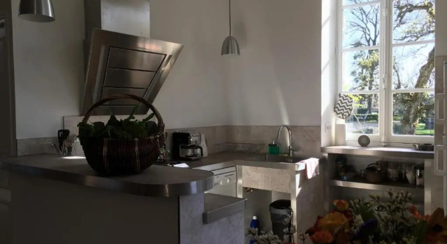 Коттедж с 2 комнатами Maison dHôtes Chandon de Briailles