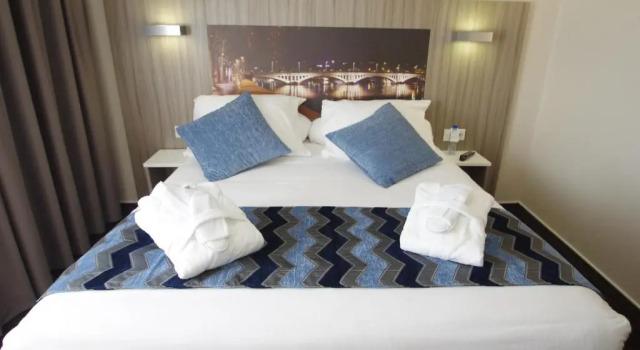 Двухместный номер Executive Ibis Styles Lyon Gorge de Loup Saphir