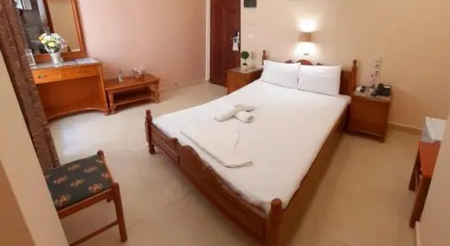 Hotel Anagennisis, Prenota Hotel Fri Kasos Island