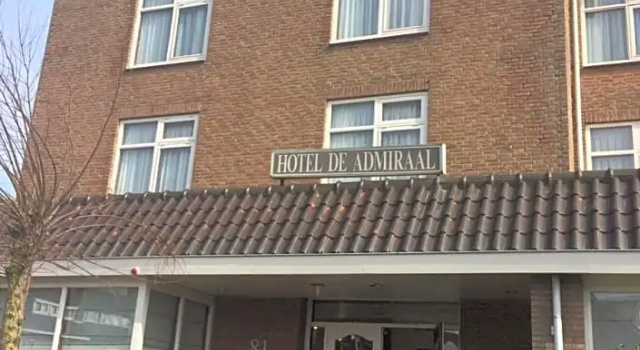 Hotel de Admiraal, Забронировать Отель Отели Южной Голландии с парковкой, Парковка