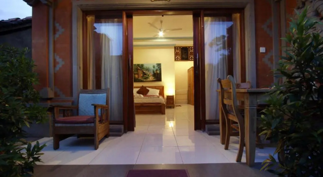 Loris Homestay, Забронировать Отель Отели провинции Бали с завтраком, Завтраки