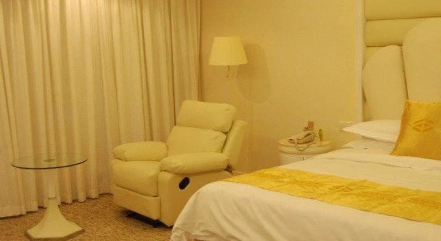 Zhongzhou International Hotel, Rezervovat Hotel Liulinzhen Henan