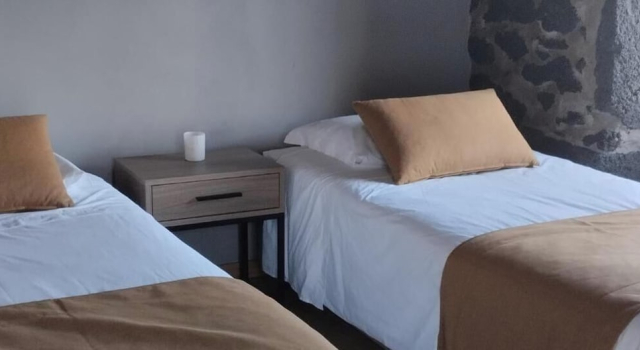 Refúgio dos Capelinhos - Villa e Suites, Reserva ahora Villa Cabañas en Abegoaria, Cabaña